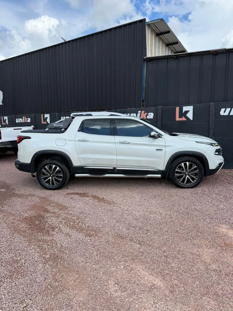  FIAT TORO RANCH 4X4 AUTOMÁTICA 